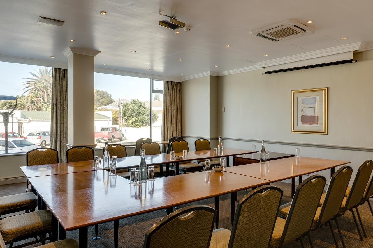 Southern Sun The Marine Port Elizabeth Exterior photo