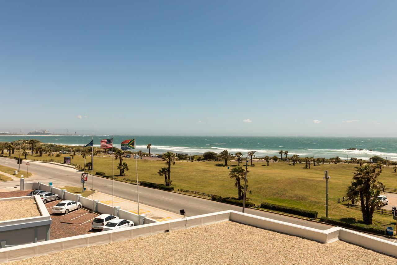 Southern Sun The Marine Port Elizabeth Exterior photo
